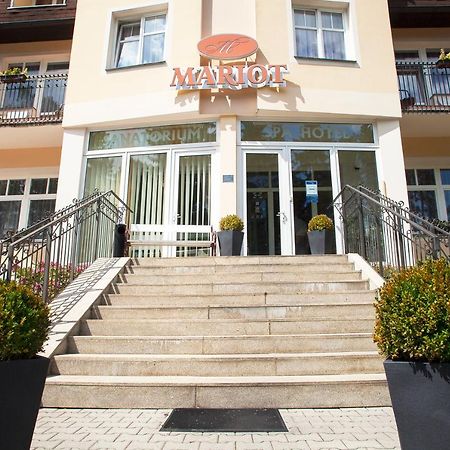 Františkovy Lázně Hotel Sanatorium Mariot מראה חיצוני תמונה
