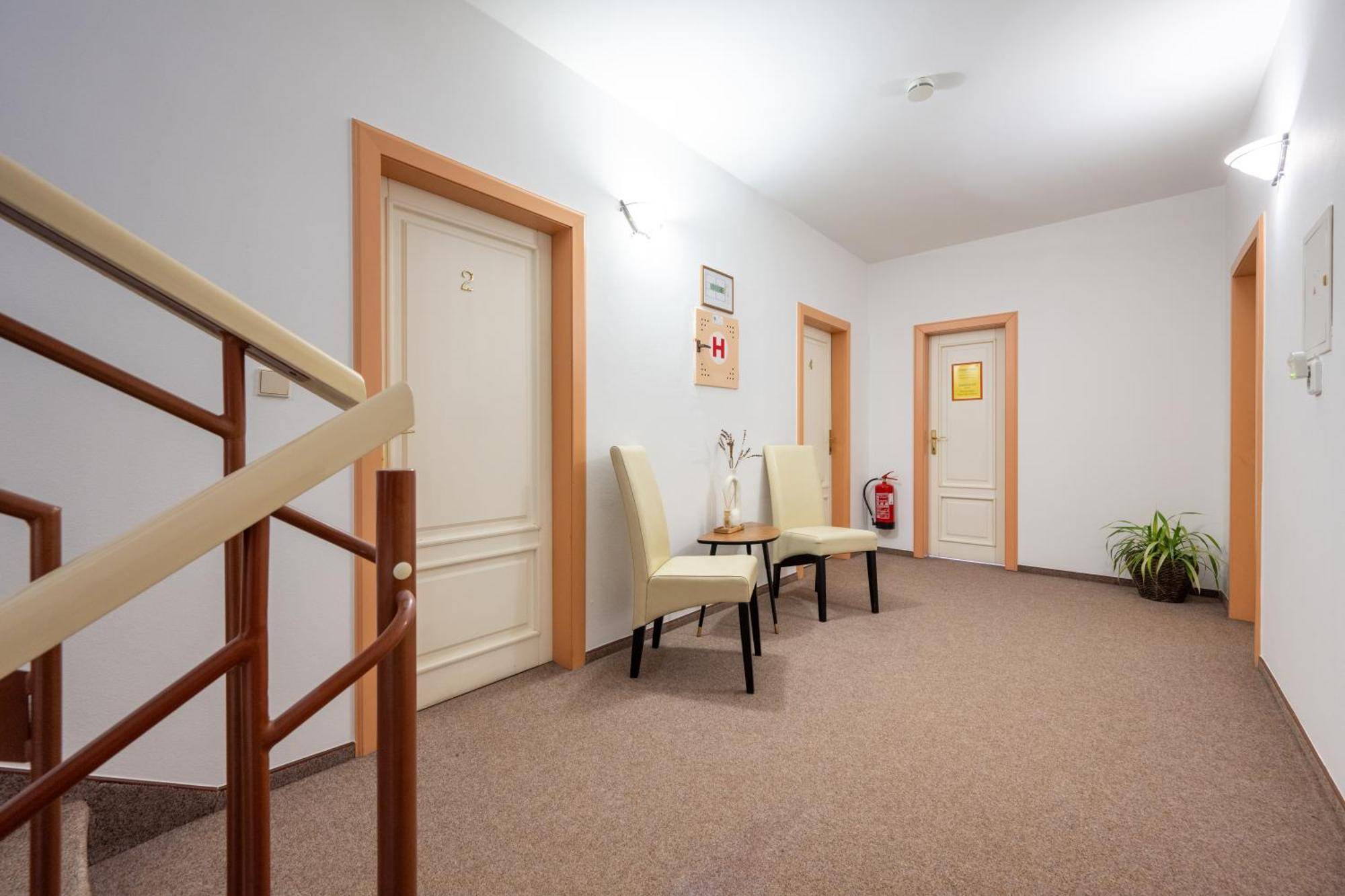 Františkovy Lázně Hotel Sanatorium Mariot מראה חיצוני תמונה